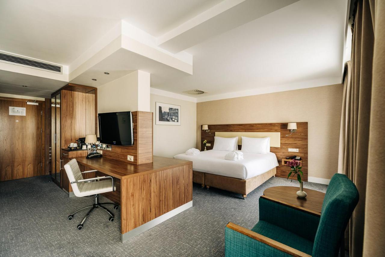 By Ihg 4* Lodz (Lodz)